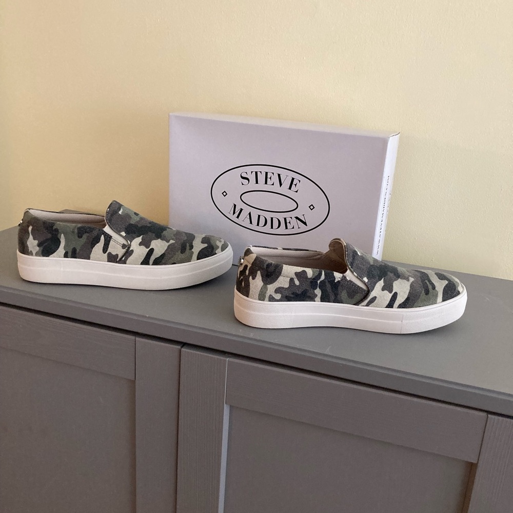 Steve Madden Gills-C Green Camo Size 9 - image 4